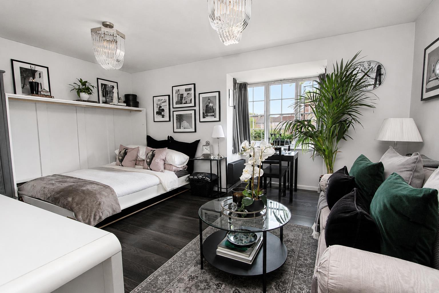 Foxglove Way, Wallington
